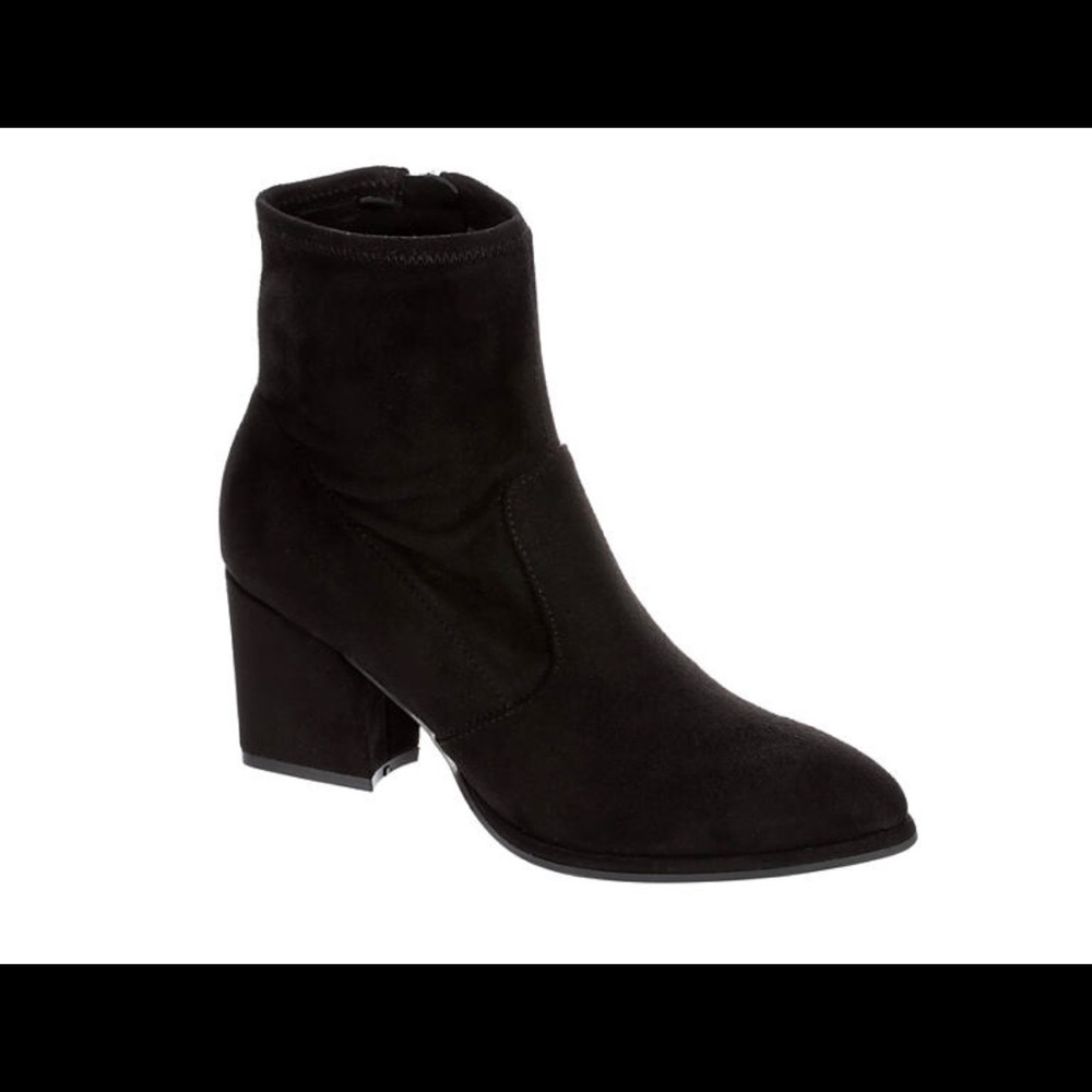 Marc Fisher Leave Boots